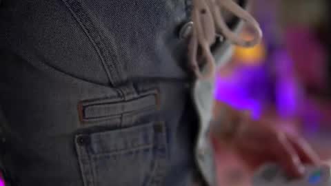 Yamira online show from 02/19/25, 07:05