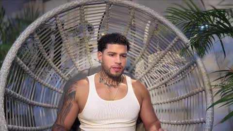 Snapshot of yamp_bigcock chatting on 09/26/25, 04:49 yamp sambrano online show from 09/26/25, 04:49