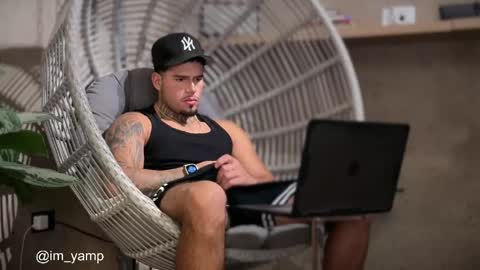 yamp sambrano online show from 04/22/26, 11:17