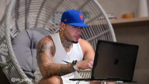 yamp sambrano online show from 04/24/26, 03:53