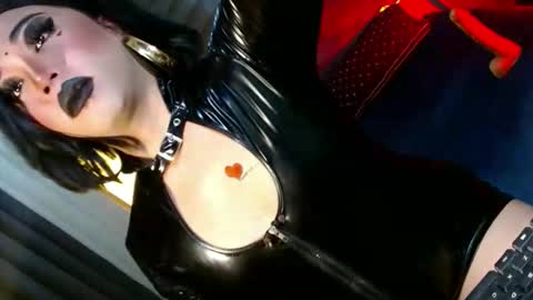 REYAN online show from 04/21/26, 02:04