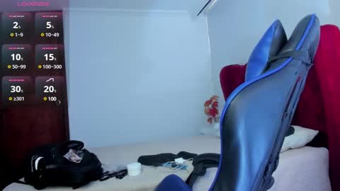 yan_nyan online show from 02/17/25, 10:25