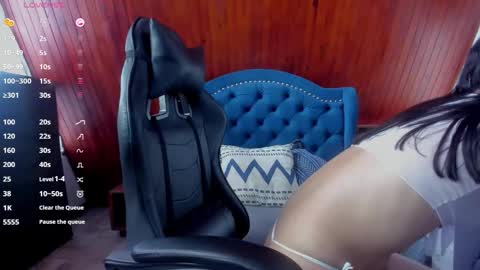 yan_nyan online show from 11/24/25, 08:30