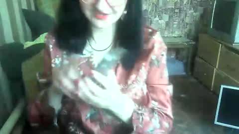 Snapshot of yanafiesta chatting on 05/19/26, 12:11 yanafiesta online show from 05/19/26, 12:11