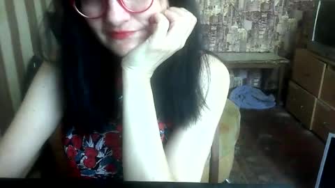 Snapshot of yanafiesta chatting on 07/18/26, 11:03 yanafiesta online show from 07/18/26, 11:03