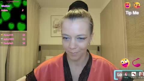 YanaSweetX online show from 03/17/26, 06:11