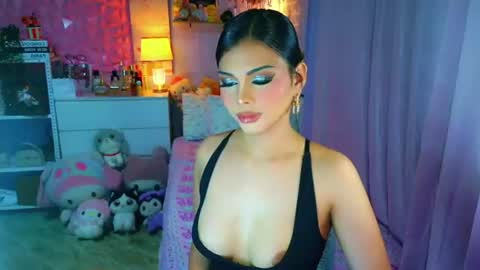 Snapshot of yang_audreylone chatting on 07/10/26, 07:38 YANG AUDREY LONE online show from 07/10/26, 07:38