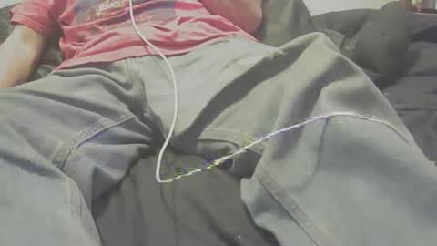 yangolox3 online show from 10/13/25, 04:18