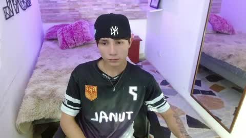 Yao online show from 04/30/26, 03:57