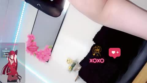 Yara online show from 12/22/25, 11:40