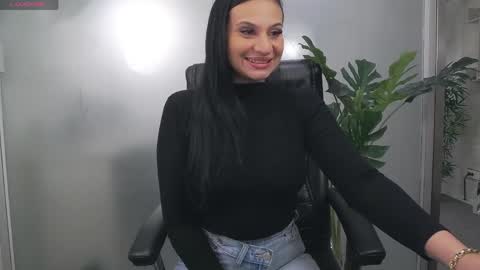 Yara online show from 04/28/26, 04:06
