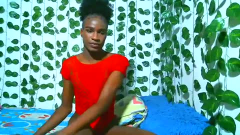 Snapshot of yarithza_ts2003 chatting on 12/15/24, 03:45 YARITHZA online show from 12/15/24, 03:45