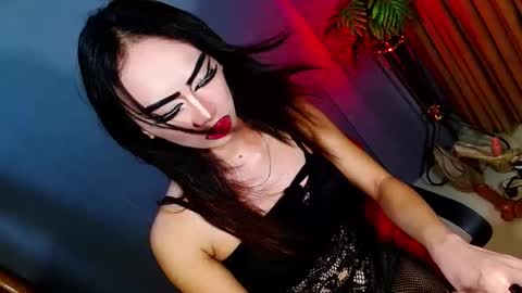 miss yasii online show from 02/25/25, 12:45