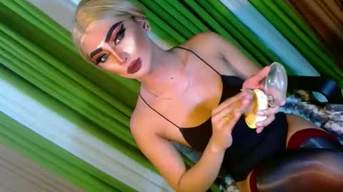 miss yasii online show from 09/21/25, 03:57