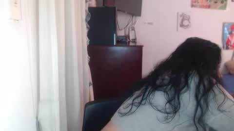 yasmin_love85 online show from 04/23/26, 02:08