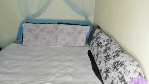 Snapshot of yasminayazzie chatting on 06/03/26, 03:17 Yasmina online show from 06/03/26, 03:17