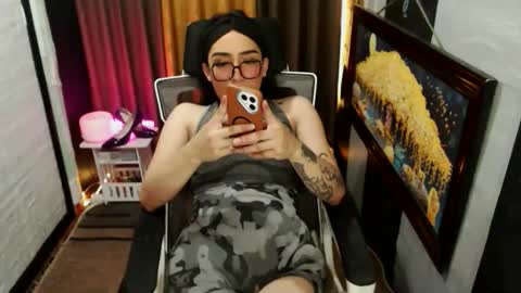 yassiered online show from 05/21/26, 12:12
