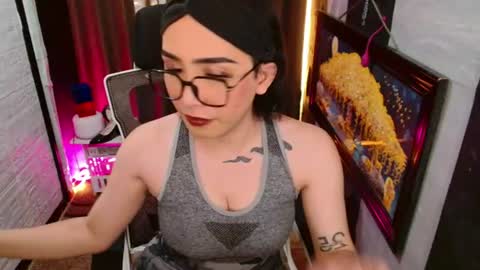 Snapshot of yassiered chatting on 07/20/26, 01:31 yassiered online show from 07/20/26, 01:31