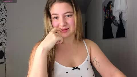 Yasyaa  online show from 01/07/25, 12:09