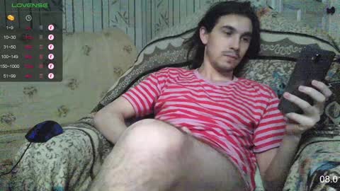 Snapshot of yatocka chatting on 01/08/25, 08:49 Sven online show from 01/08/25, 08:49