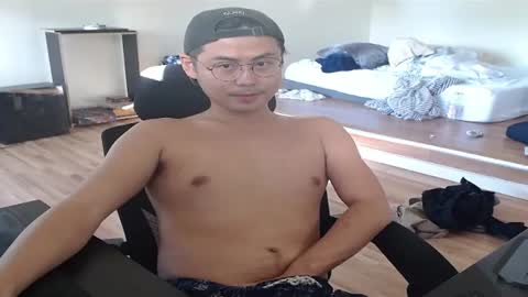 yawnimhorny online show from 12/22/24, 02:06