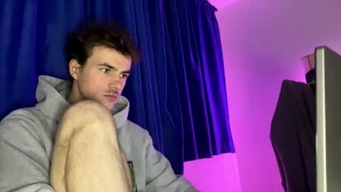 yayay333 online show from 04/14/26, 11:11