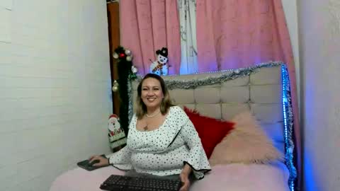 yayita online show from 12/20/24, 07:50