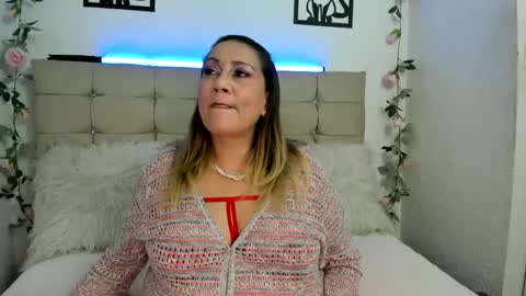 yayita online show from 09/27/25, 01:27