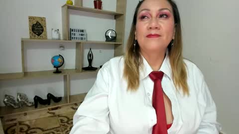 yayita online show from 10/08/25, 02:25