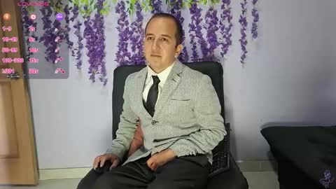 Snapshot of yazfore chatting on 02/09/26, 03:05 Hazzan online show from 02/09/26, 03:05