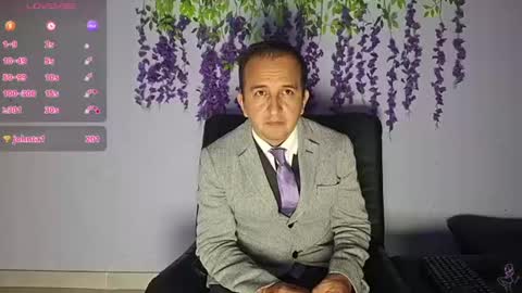 Snapshot of yazfore chatting on 06/18/26, 02:45 Hazzan online show from 06/18/26, 02:45