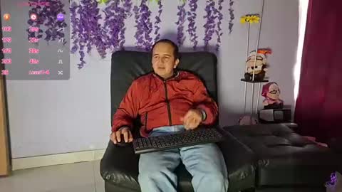 Snapshot of yazfore chatting on 06/29/26, 05:46 Hazzan online show from 06/29/26, 05:46