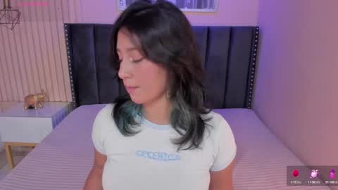 Yazmin online show from 02/19/25, 12:22