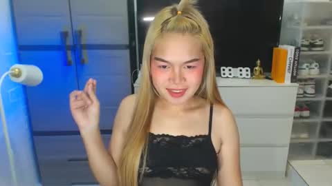 Yazzi online show from 03/25/26, 10:27