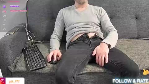 Maxi online show from 03/30/26, 03:24