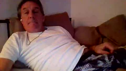 yeah_baby6988 online show from 12/05/25, 12:41