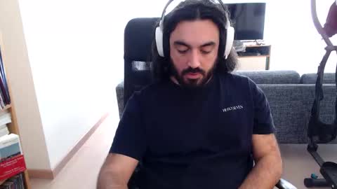 yeeaahoo online show from 12/01/25, 11:59