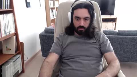 yeeaahoo online show from 04/02/26, 07:17