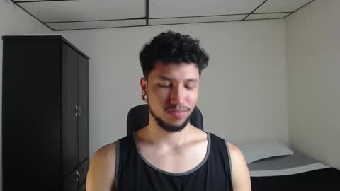 yeff online show from 11/04/25, 12:32