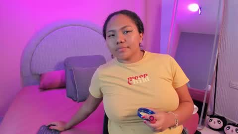 yeika_foxy online show from 06/25/26, 11:26