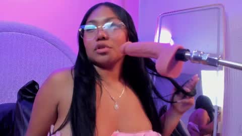 yeika_foxy online show from 07/19/26, 04:11