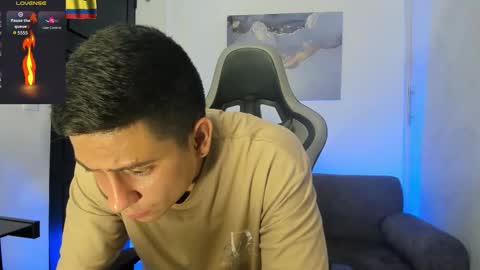 YEIKO ROMERO online show from 11/08/25, 08:51