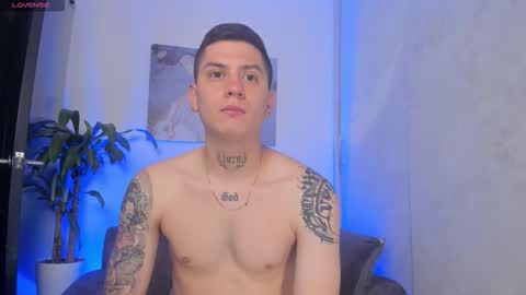 YEIKO ROMERO online show from 01/09/26, 02:20