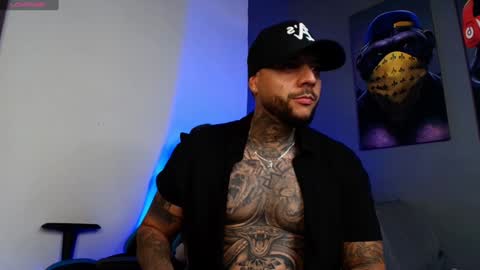 Snapshot of yeikoe1 chatting on 01/22/25, 02:15 yeikoe1 online show from 01/22/25, 02:15