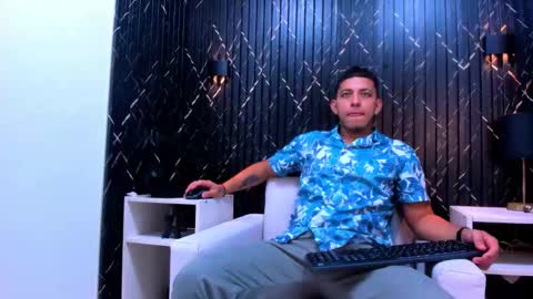 Yeison online show from 11/25/25, 11:32