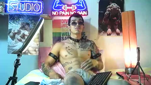 Snapshot of yeisoncastellanos1999 chatting on 09/17/25, 11:50 yeisoncastellanos1999 online show from 09/17/25, 11:50