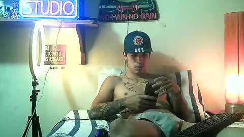 Snapshot of yeisoncastellanos1999 chatting on 05/05/26, 06:38 yeisoncastellanos1999 online show from 05/05/26, 06:38