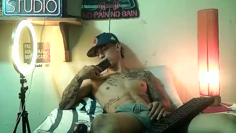 Snapshot of yeisoncastellanos1999 chatting on 05/06/26, 06:46 yeisoncastellanos1999 online show from 05/06/26, 06:46
