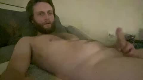 Snapshot of yekim69 chatting on 09/30/25, 02:27 Jennmike online show from 09/30/25, 02:27