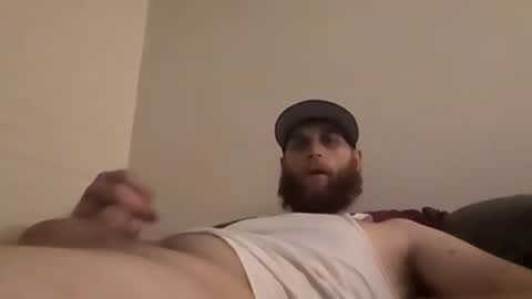 Snapshot of yekim69 chatting on 10/31/25, 01:06 Jennmike online show from 10/31/25, 01:06